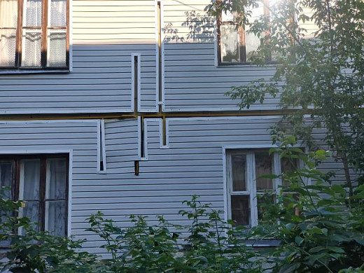 Жена участника СВО живет в аварийном доме